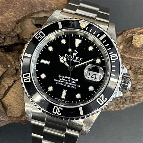 come si regola un rolex submariner|Rolex submariner date: come caricarlo e cambiare ora e data.